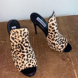 Steve Madden mule high heels animal print 8M